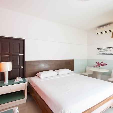 A-2 House Hostel Bangkok Bagian luar foto