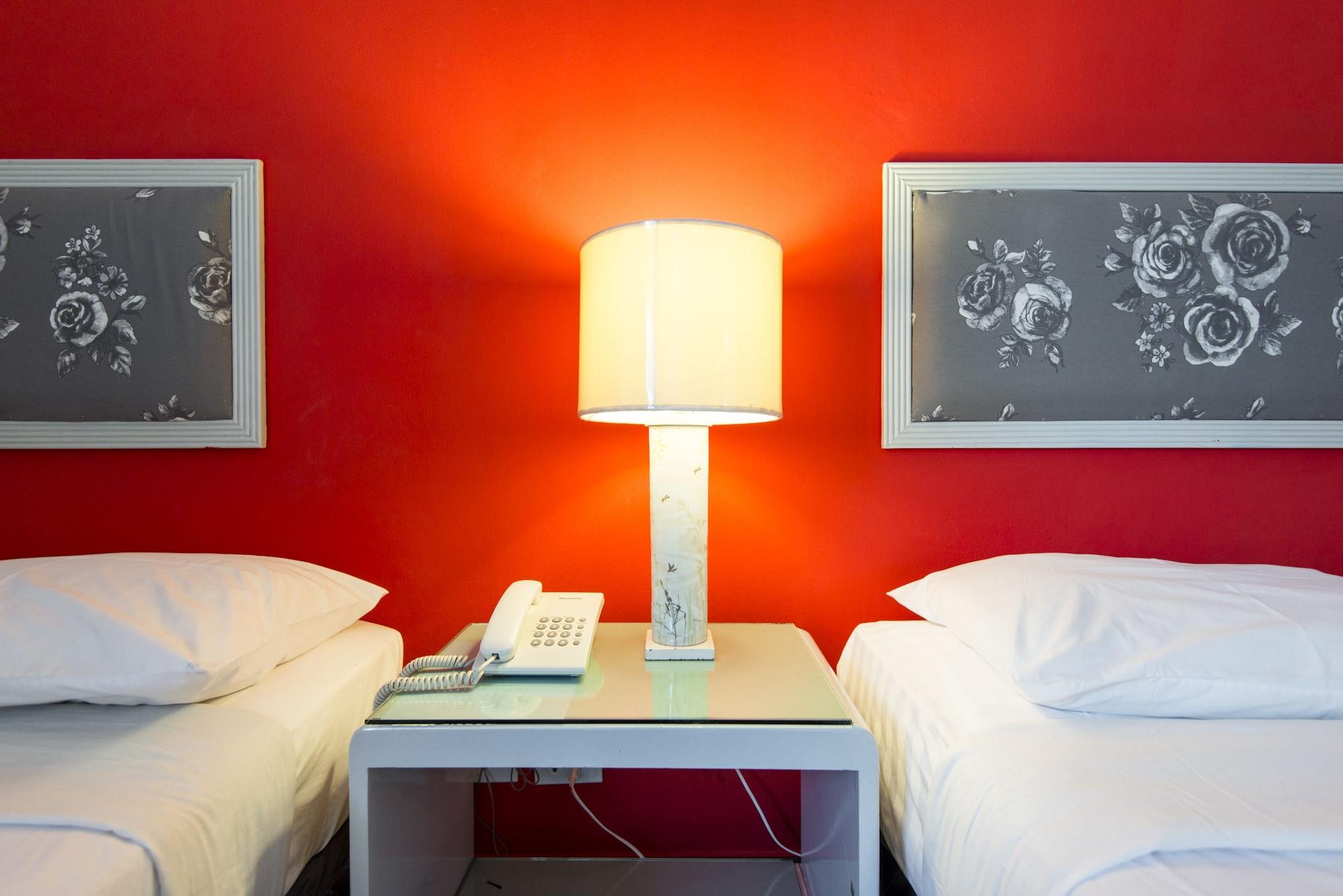 A-2 House Hostel Bangkok Bagian luar foto
