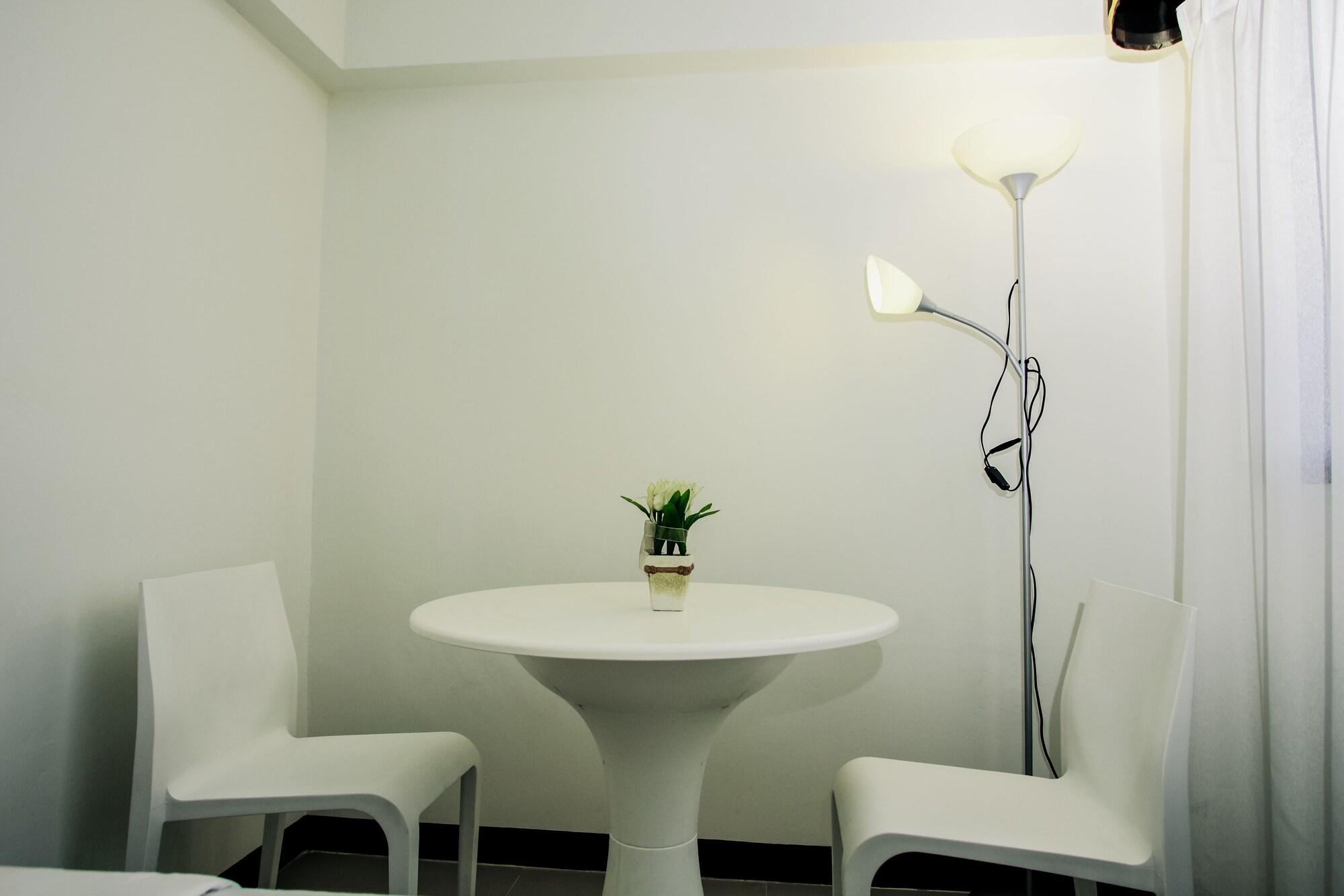 A-2 House Hostel Bangkok Bagian luar foto