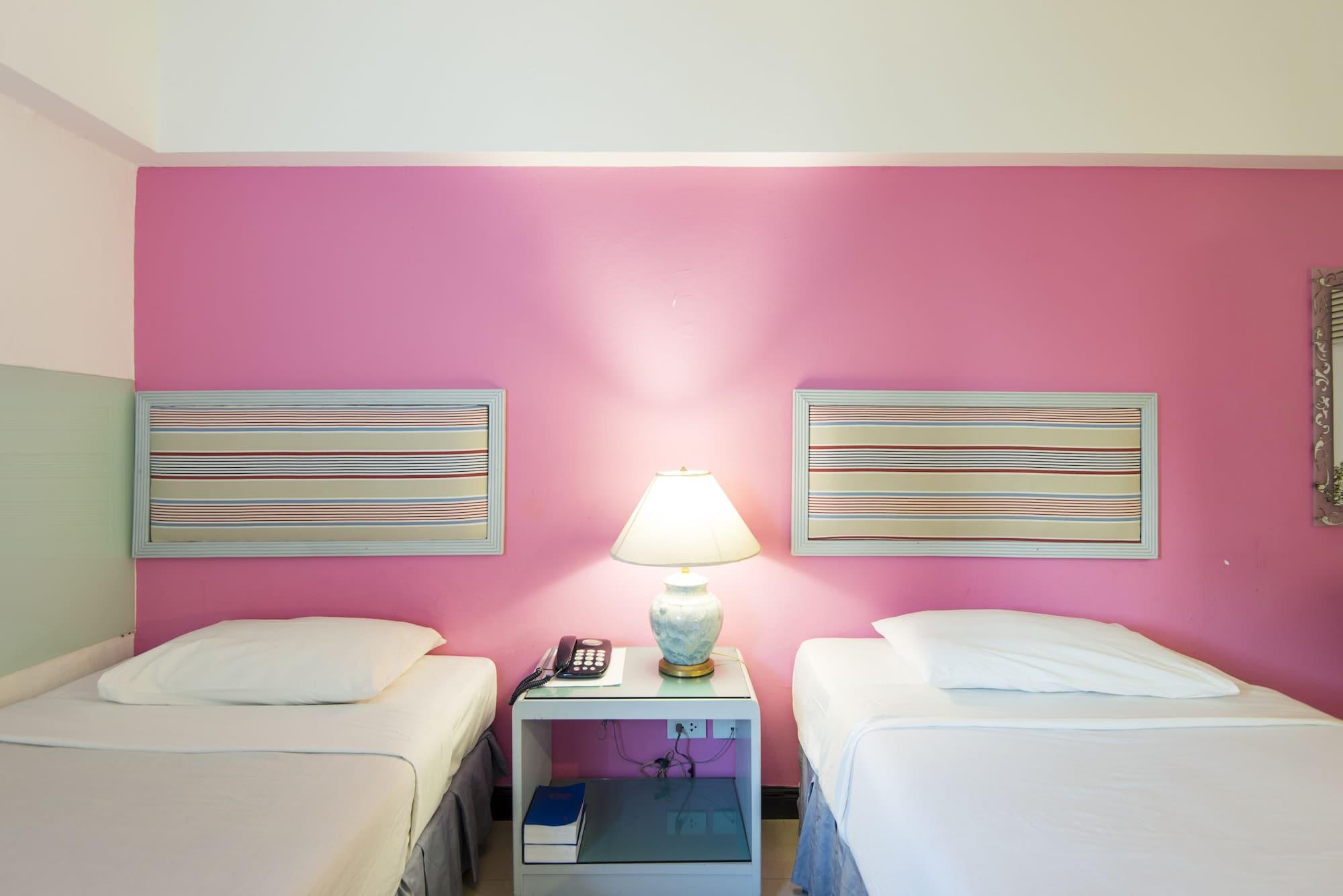 A-2 House Hostel Bangkok Bagian luar foto