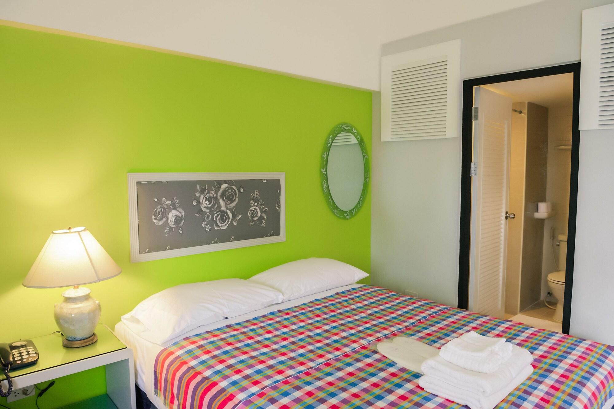 A-2 House Hostel Bangkok Bagian luar foto