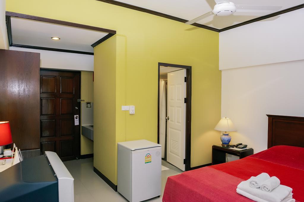 A-2 House Hostel Bangkok Bagian luar foto