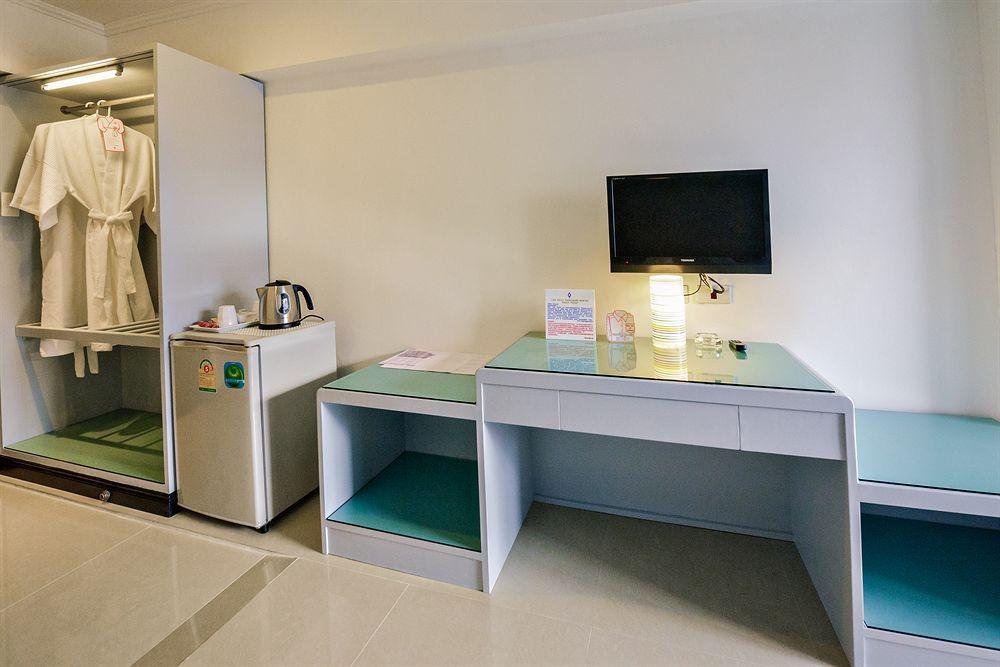 A-2 House Hostel Bangkok Bagian luar foto