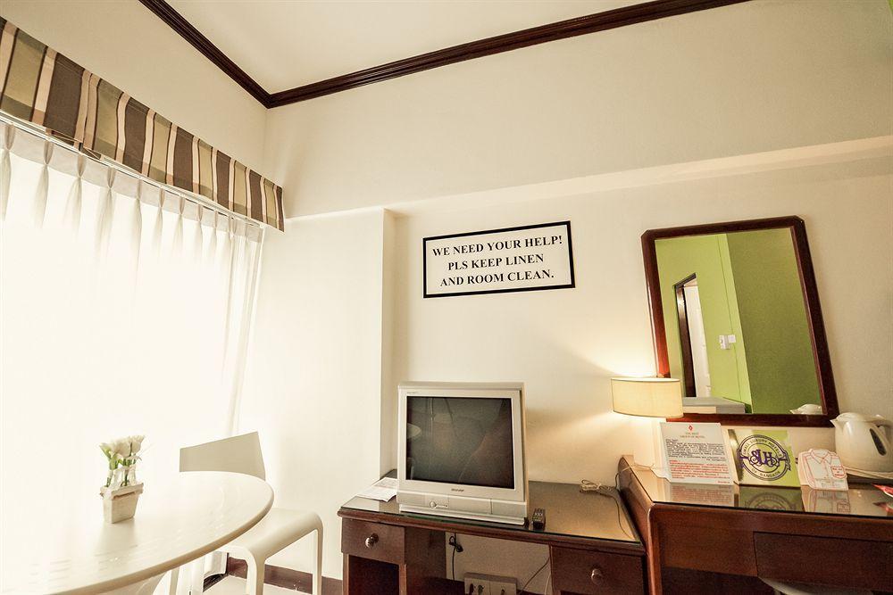A-2 House Hostel Bangkok Bagian luar foto