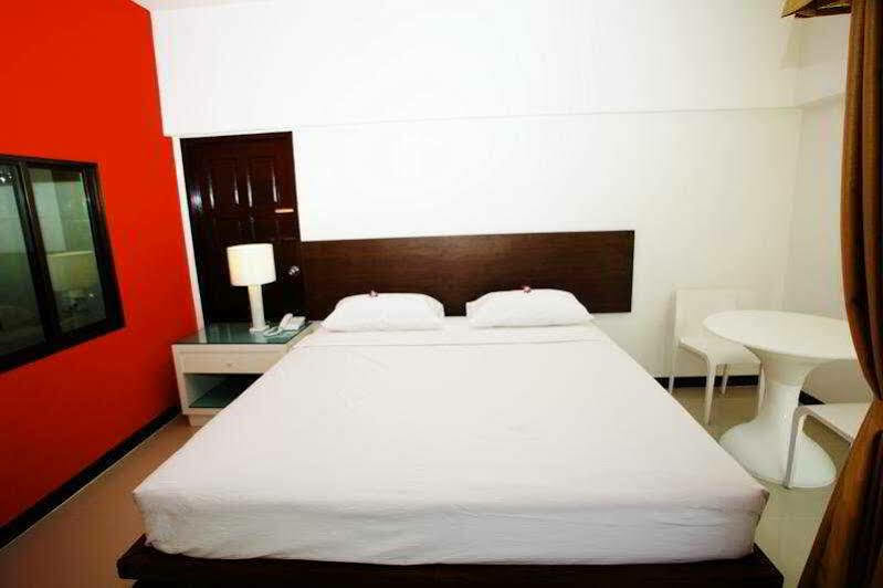 A-2 House Hostel Bangkok Bagian luar foto